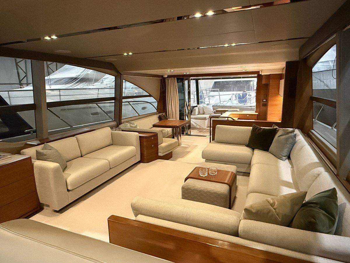 Купить яхту PRINCESS 70 (P70078) 69 в Shestakov Yacht Sales