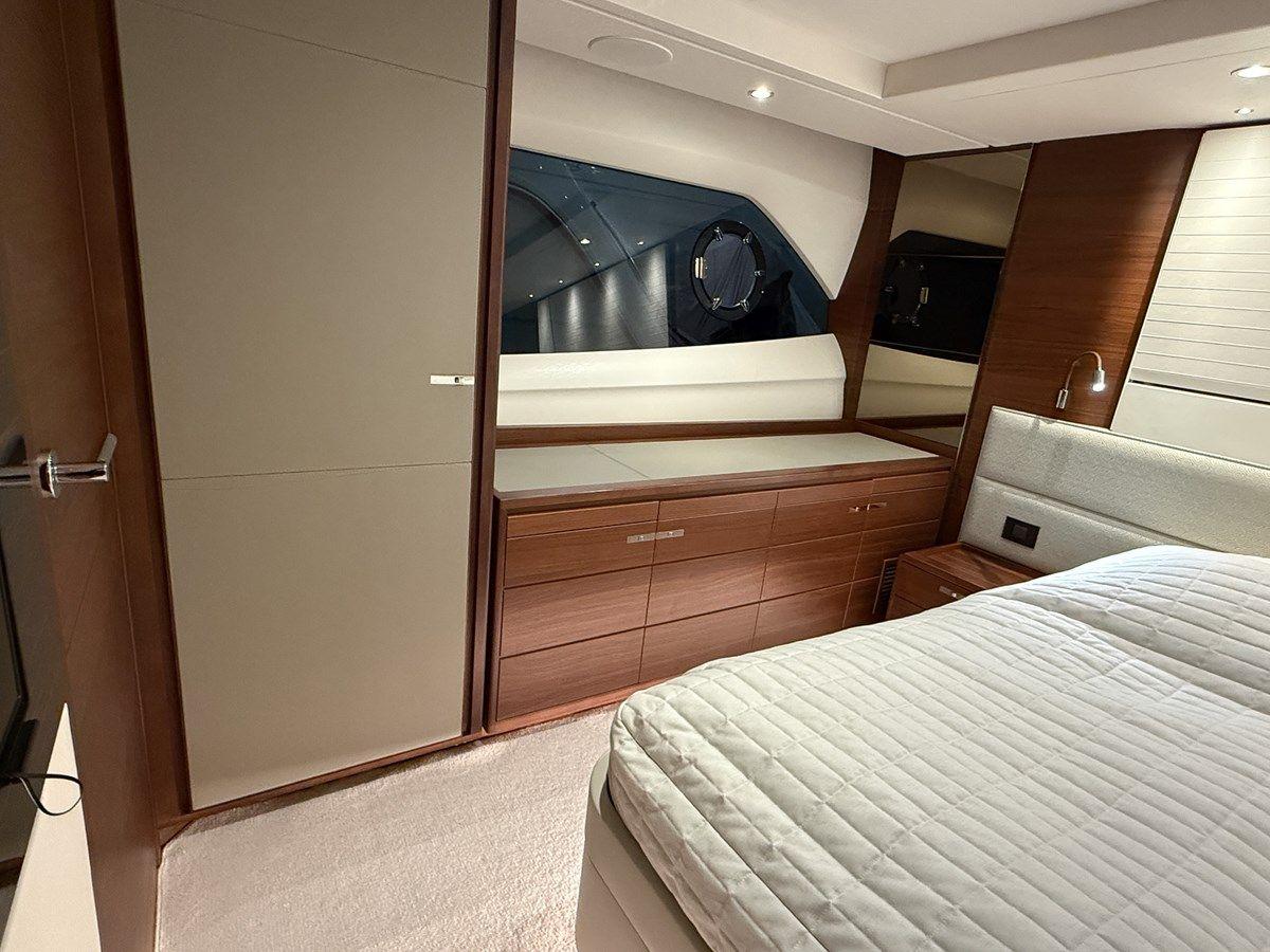 Лучшая цена на PRINCESS 70 (P70078) 69