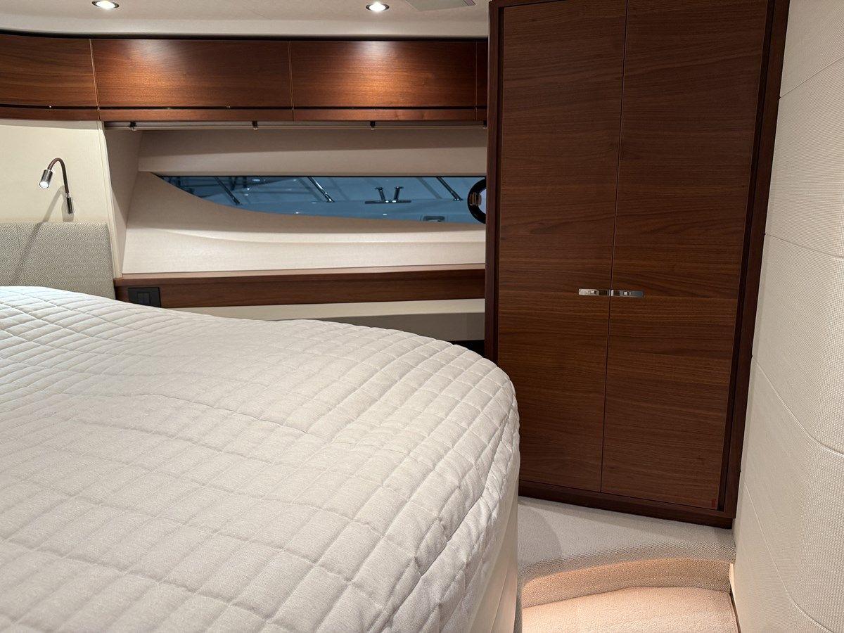 Купить яхту PRINCESS 70 (P70078) PRINCESS 70 в Shestakov Yacht Sales