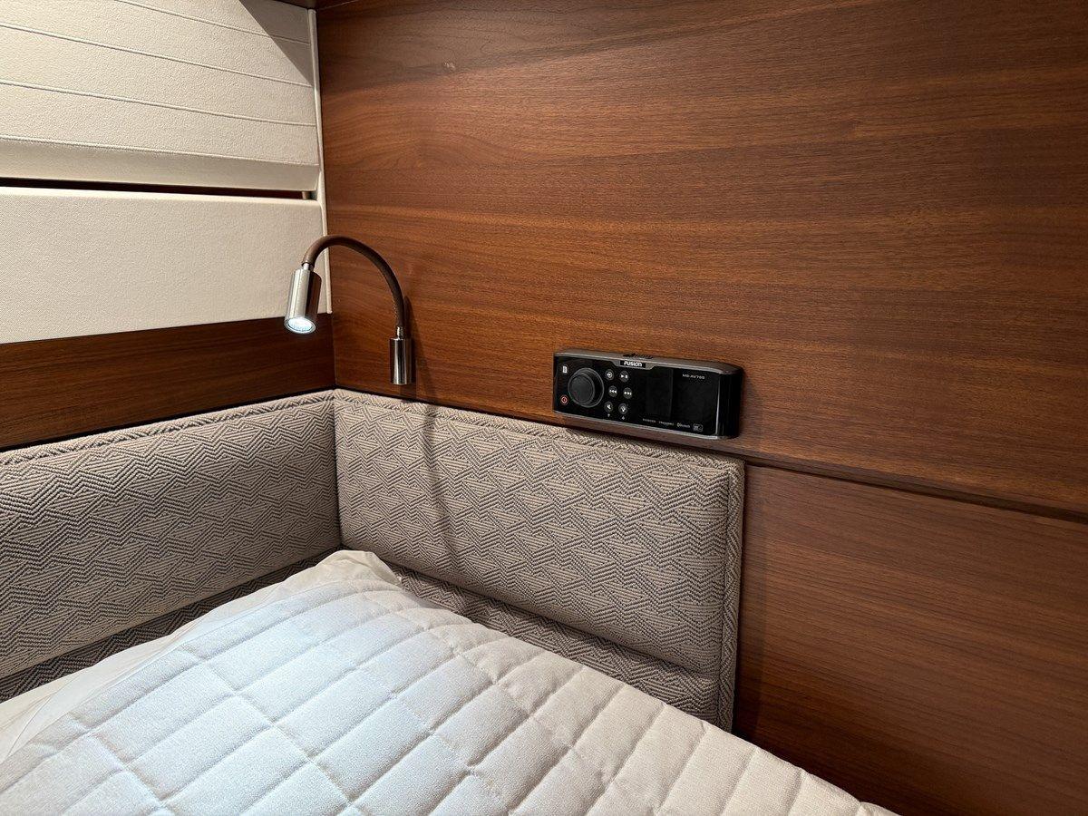 Продажа яхты PRINCESS 70 (P70078) 69