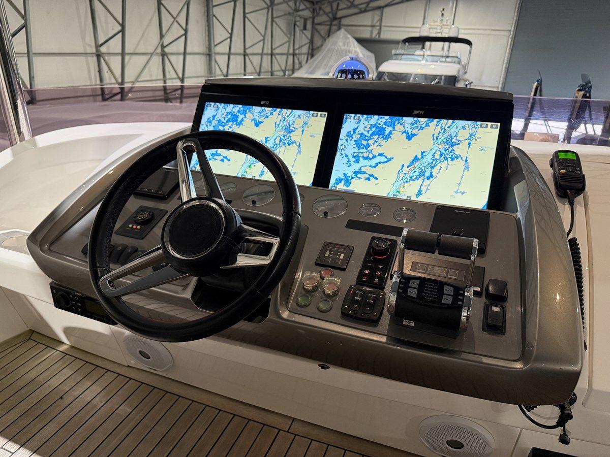 PRINCESS 70 (P70078) - PRINCESS