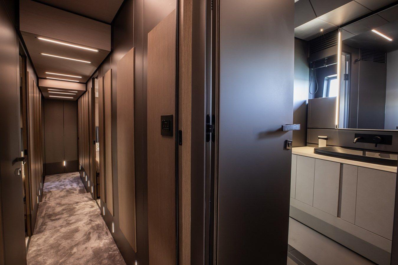 Стоимость яхты CIAO - PERSHING