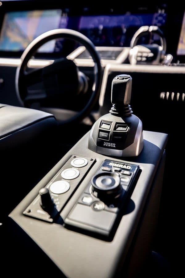 Стоимость яхты CIAO - PERSHING