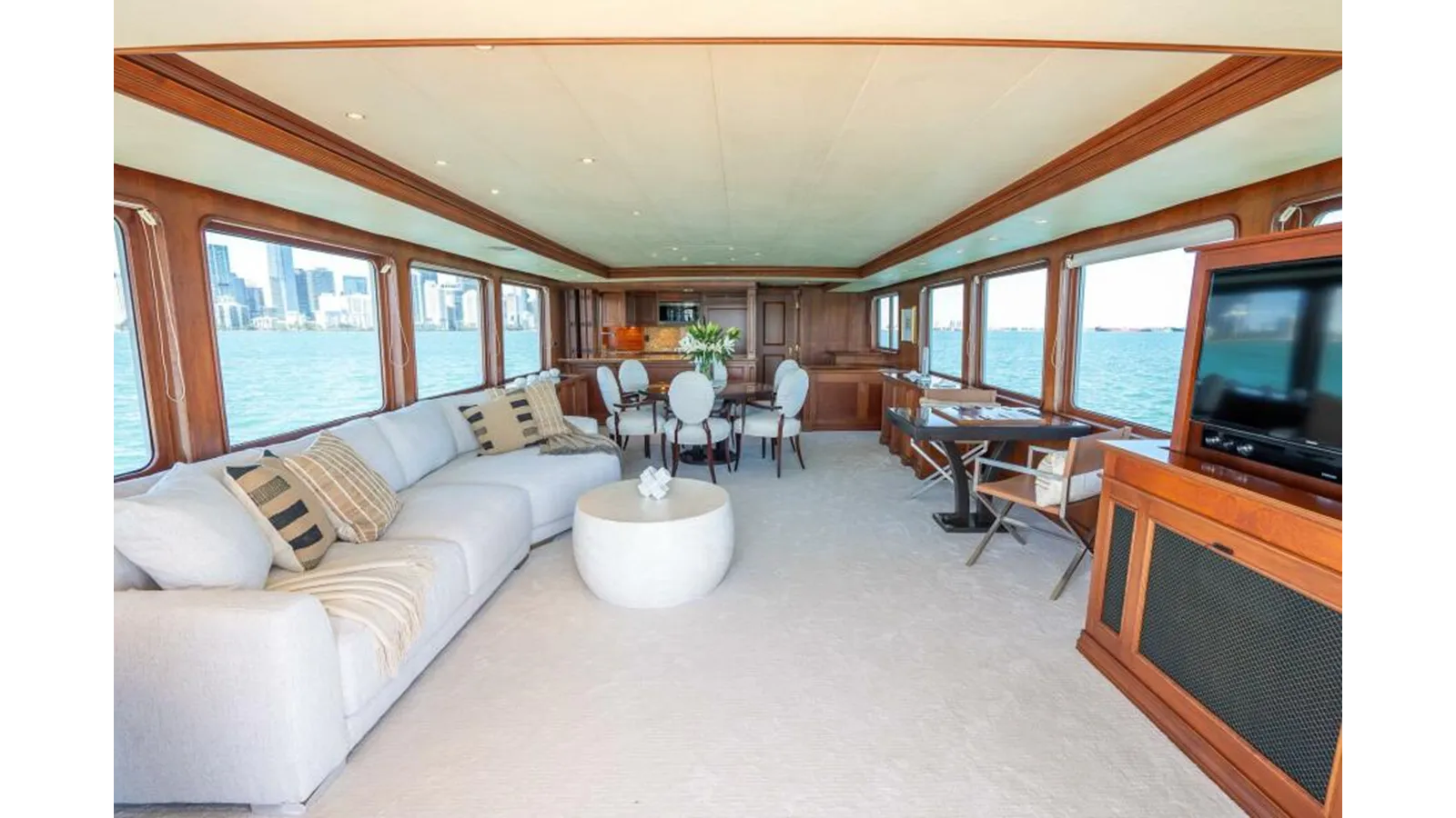 Купить SIMARON 85 Deck House