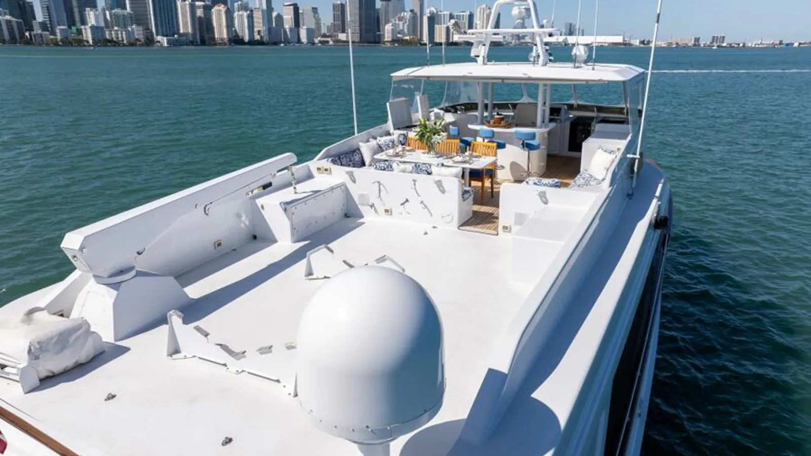 Купить яхту SIMARON в Shestakov Yacht Sales