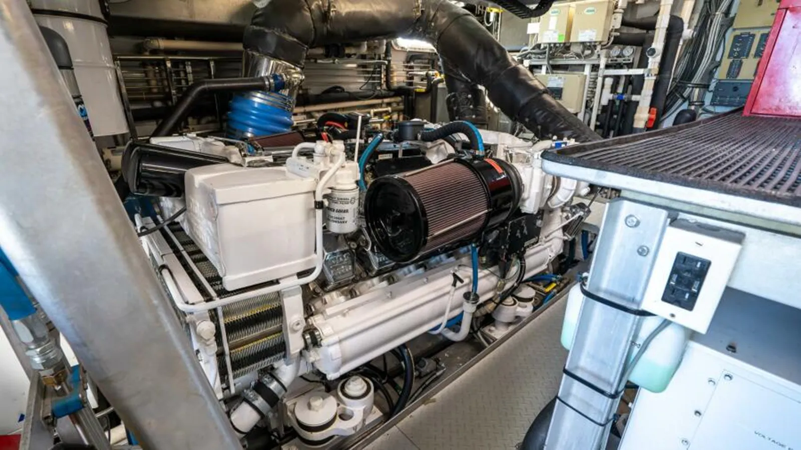 Продажа яхты SIMARON 1999