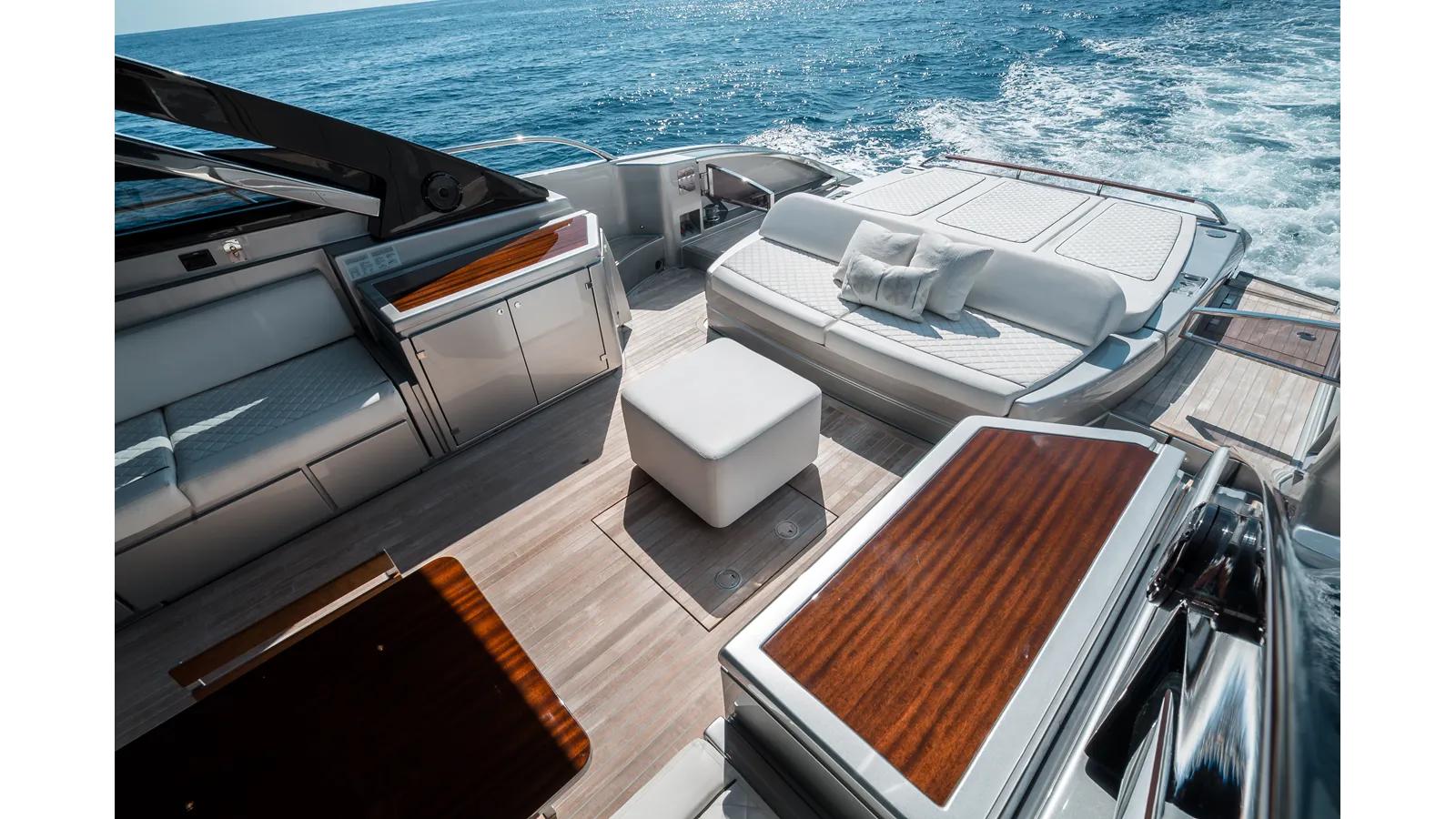 BEL SOGNO - RIVA YACHT price
