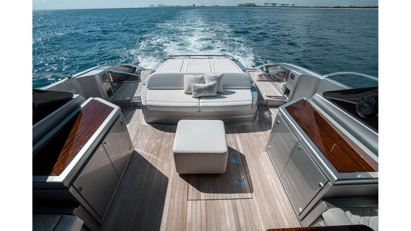 BEL SOGNO - RIVA YACHT price