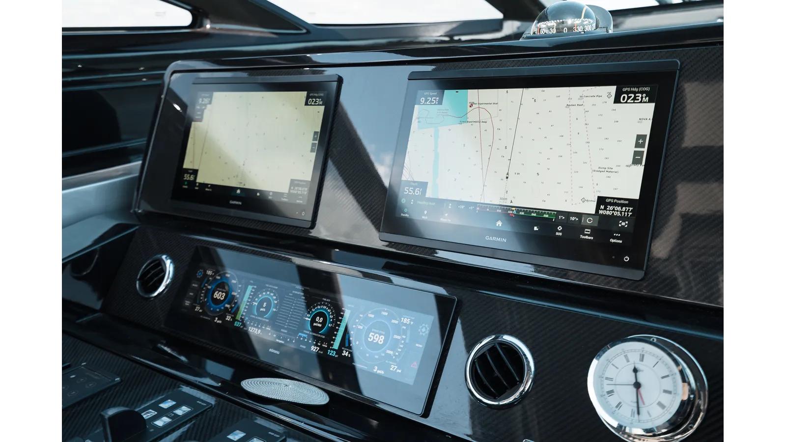 the best price on BEL SOGNO - RIVA YACHT