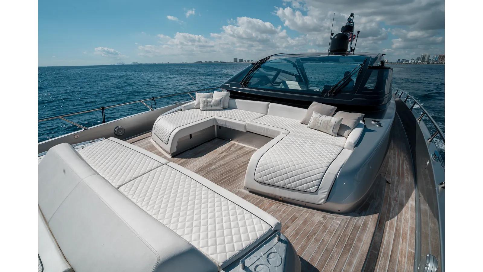 best yacht sales deals BEL SOGNO - RIVA YACHT