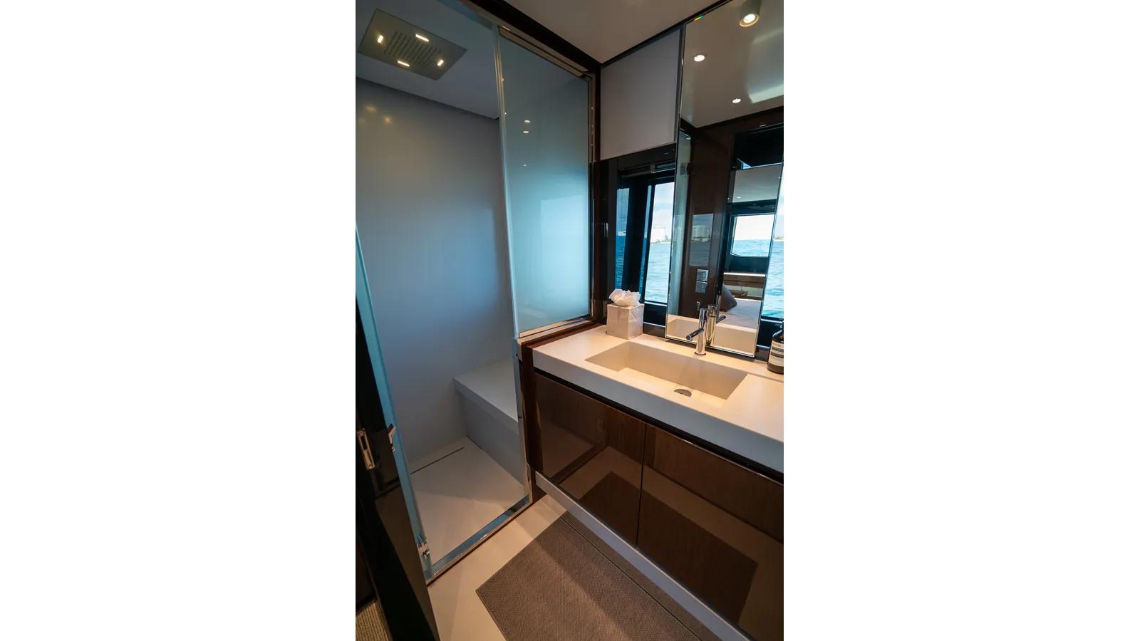 Buy a BEL SOGNO at Shestakov Yacht Sales