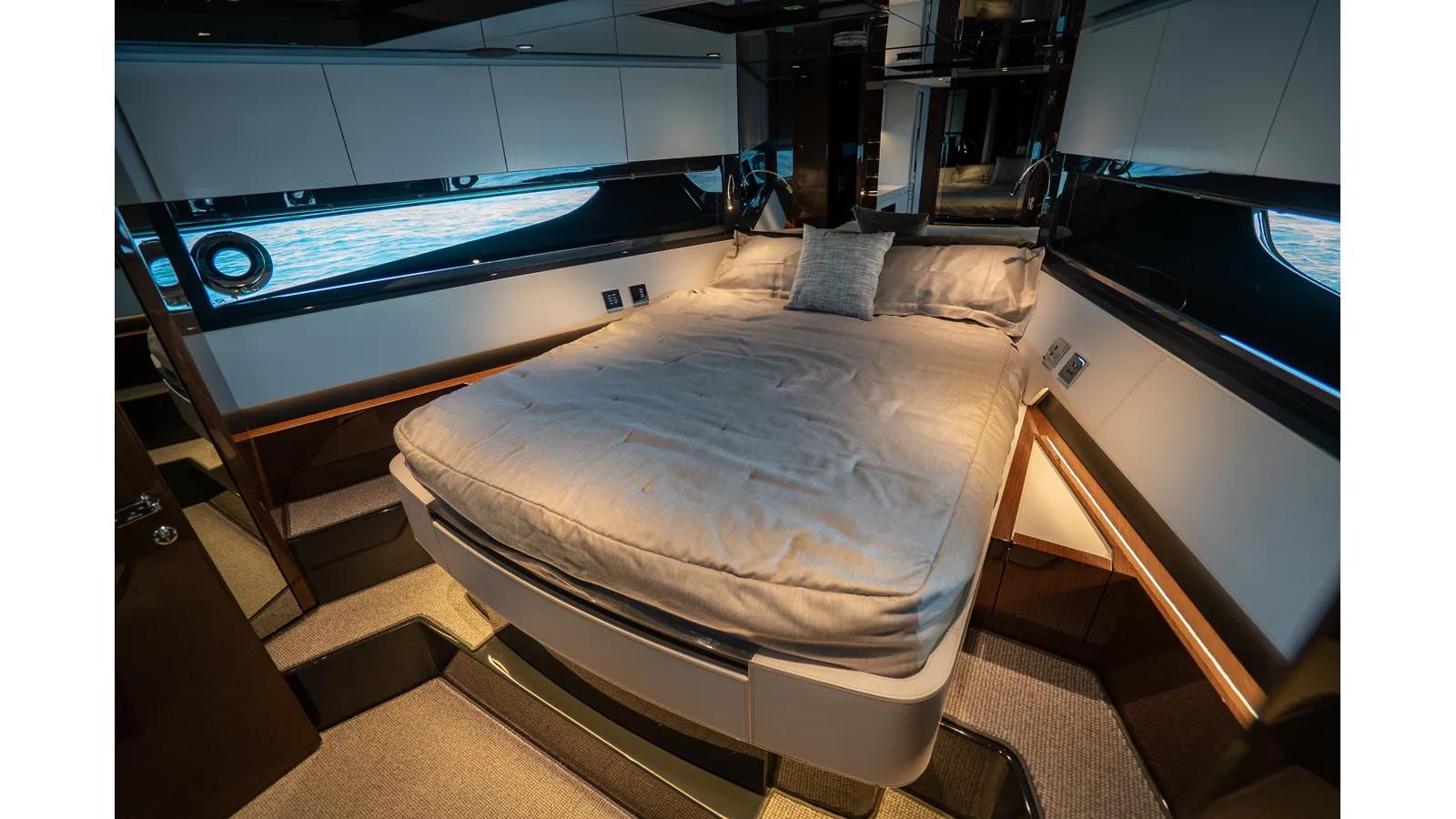 best yacht sales deals BEL SOGNO 68
