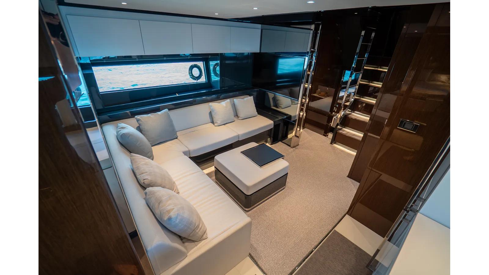 BEL SOGNO - RIVA YACHT price