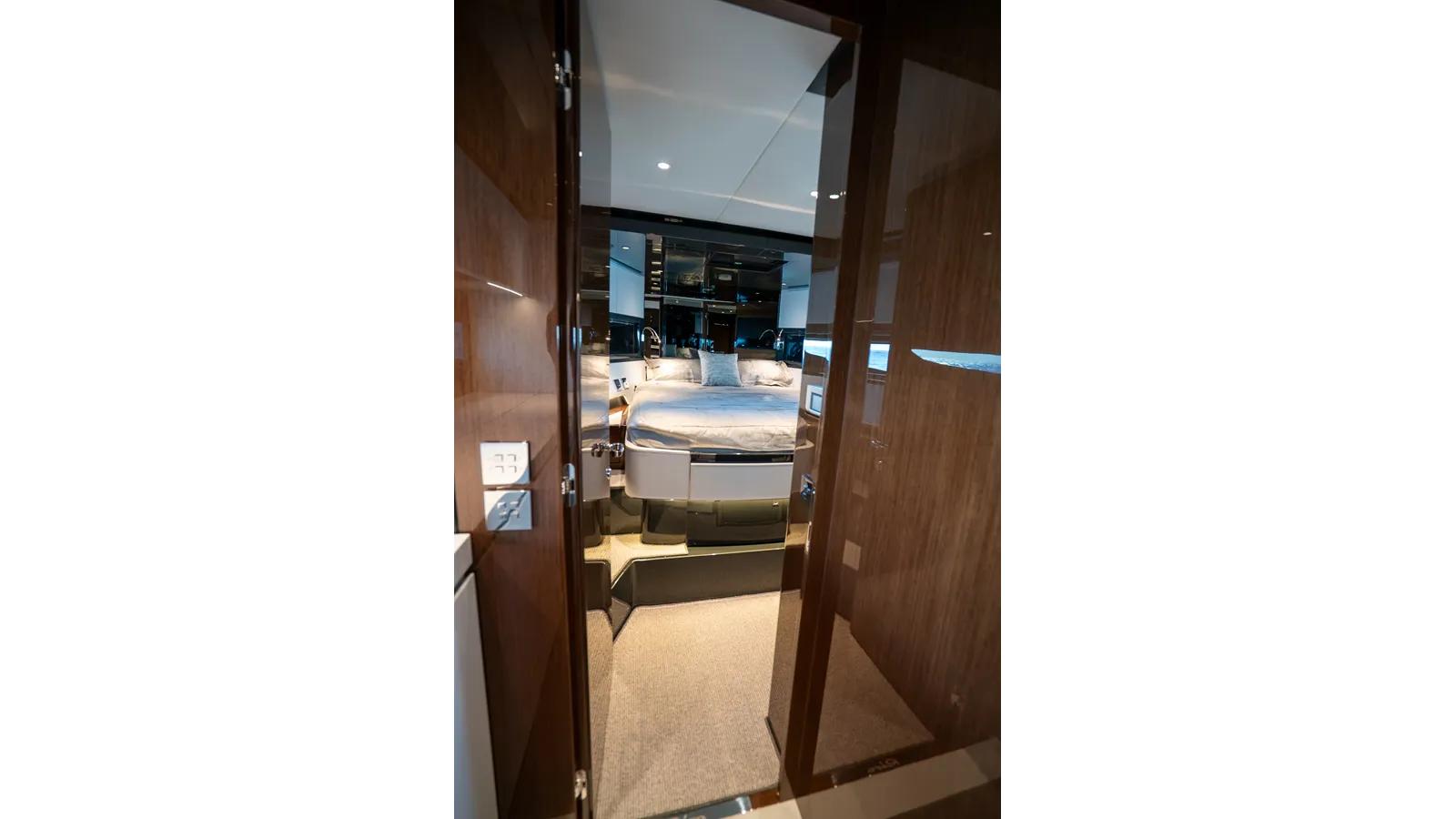 best yacht sales deals BEL SOGNO - RIVA YACHT