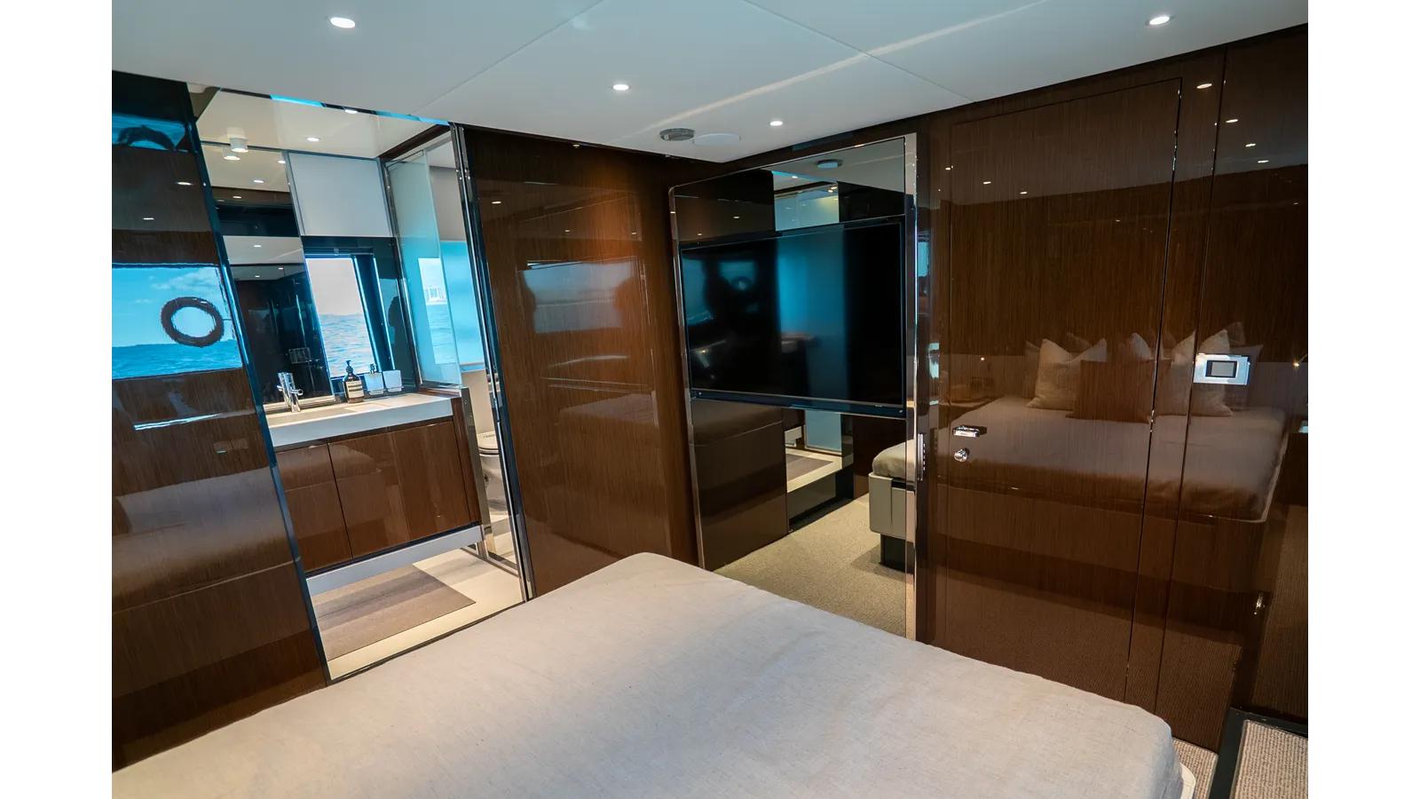 Buy a yacht BEL SOGNO 68