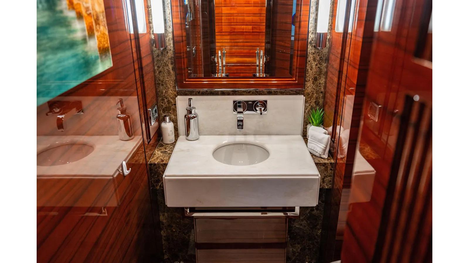 ALLORA - Benetti yacht sale