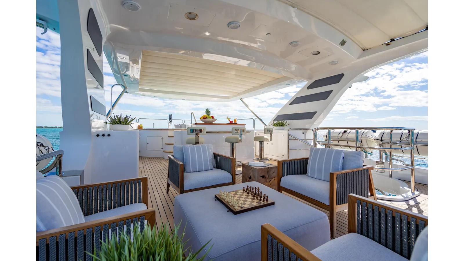 Buy a ALLORA Classic 121 at Shestakov Yacht Sales