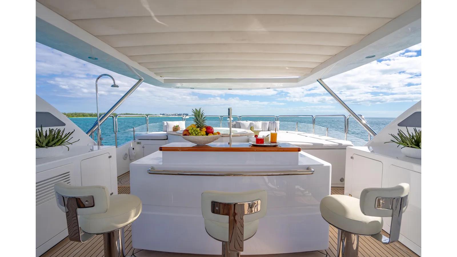 the best price on ALLORA 121