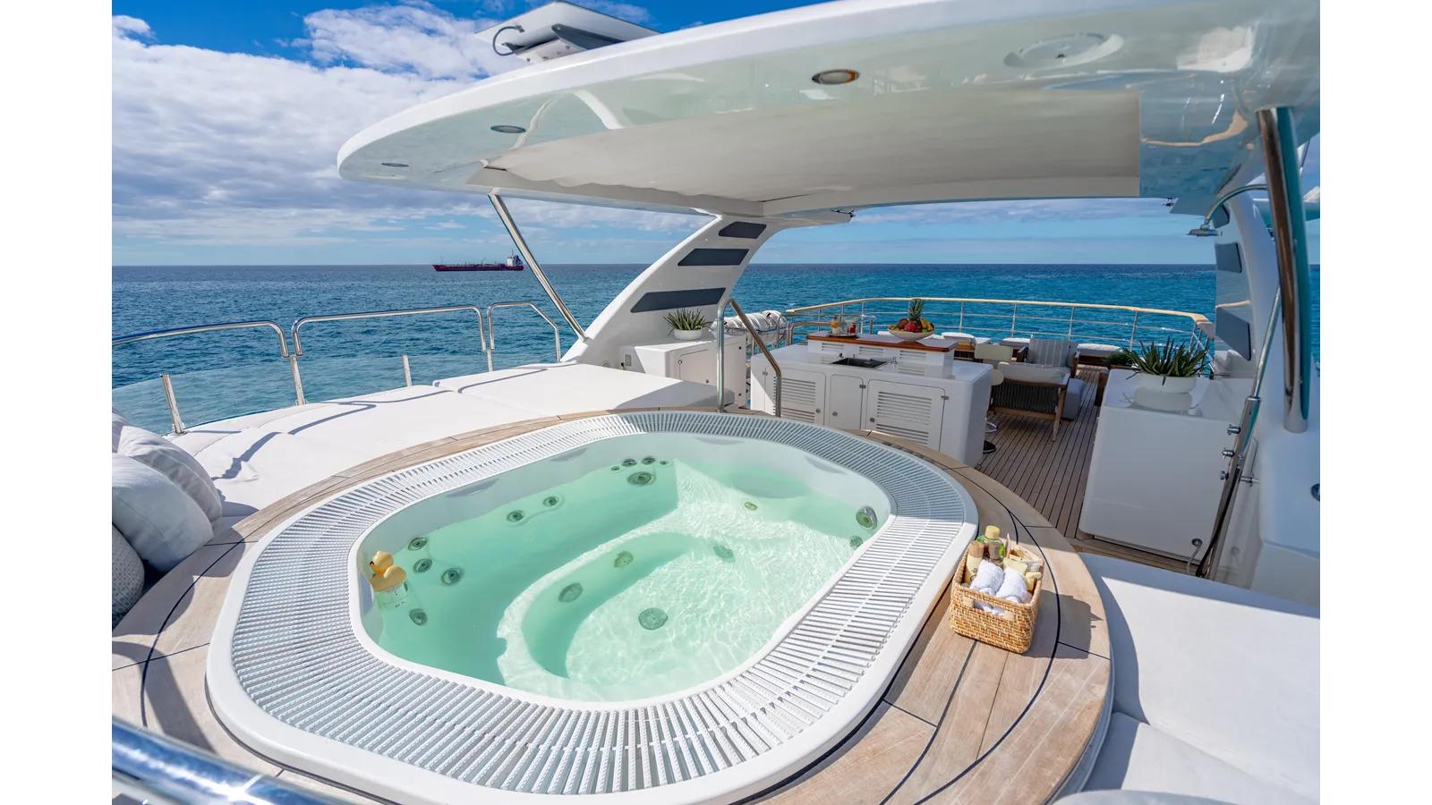 ALLORA 121 yacht sale