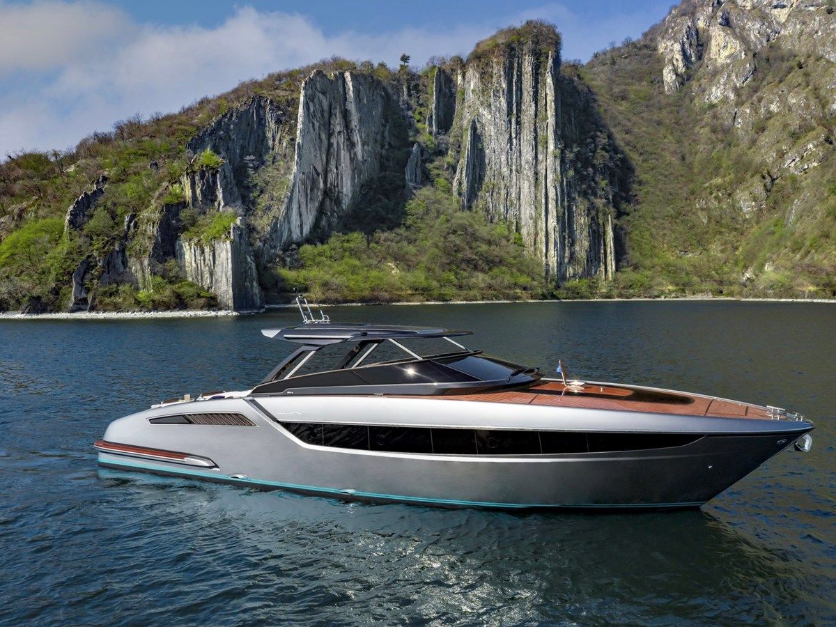 the best price on Riva 48 Dolceriva - RIVA YACHT