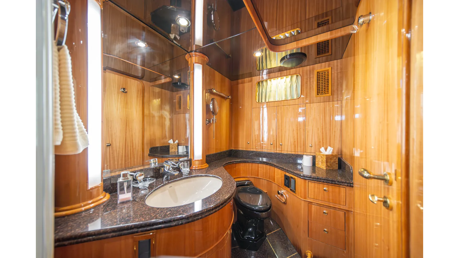 Wishes Granted - Horizon Yachts yacht sale
