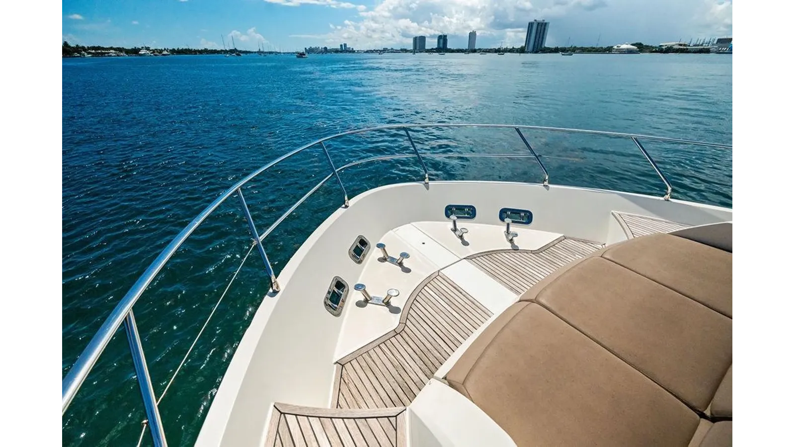 Продажа яхты ELEVATION