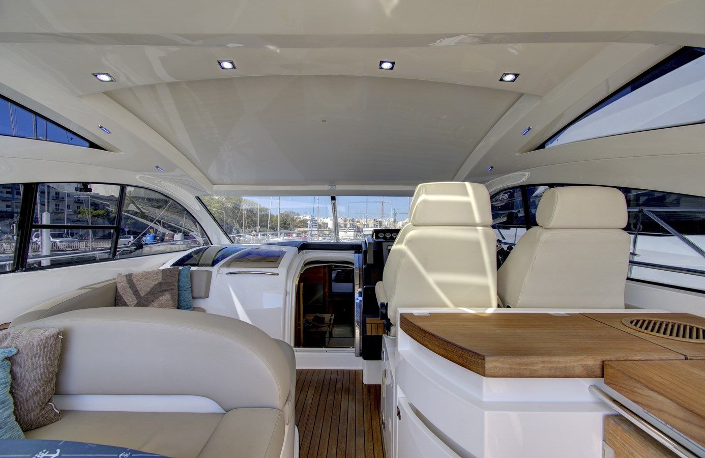 Fairline Targa 52 GT 52 yacht sale