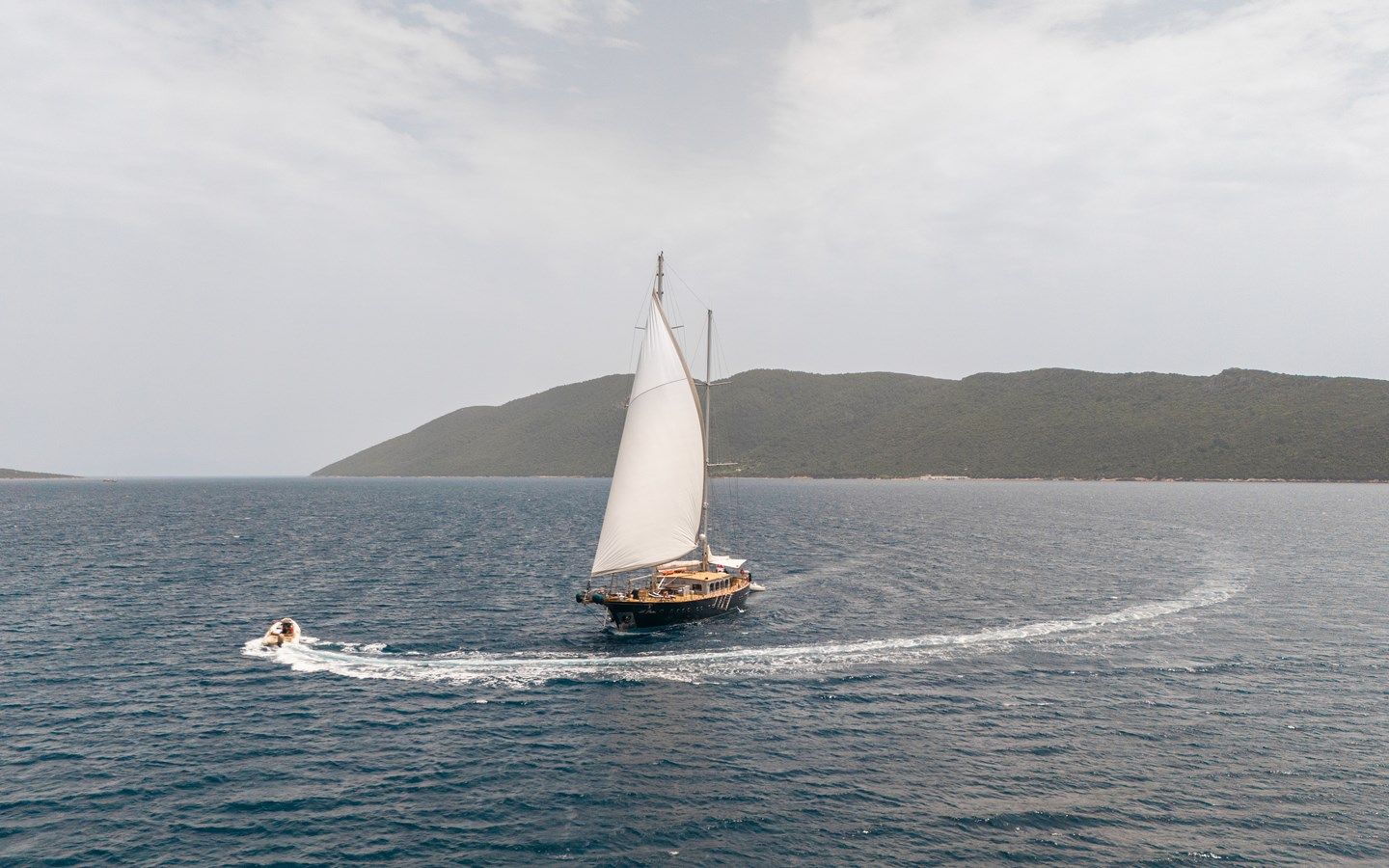 LE PIETRE Custom Built Sailing Yacht price