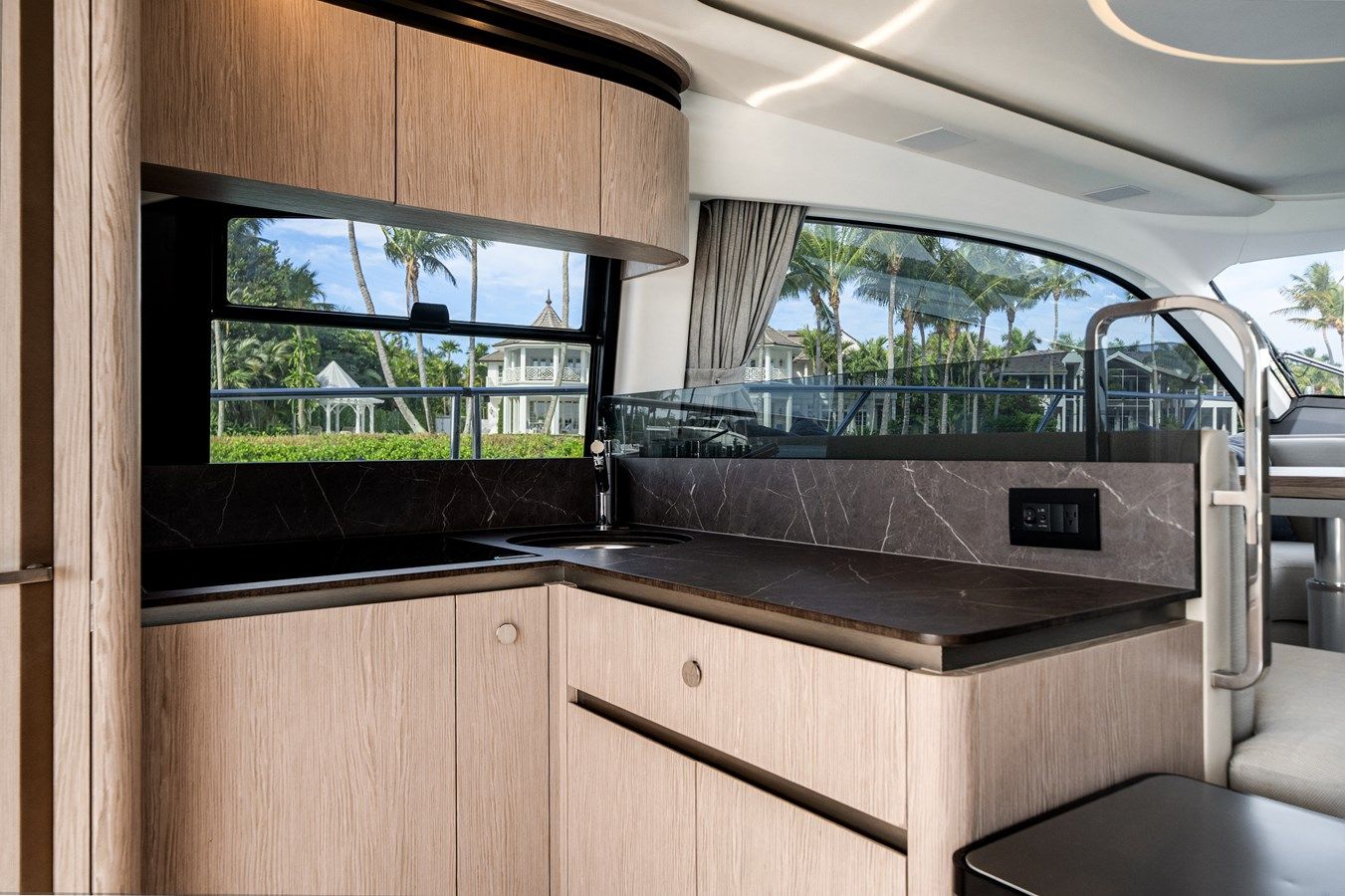 Купить Sarah Jane - Azimut Yachts