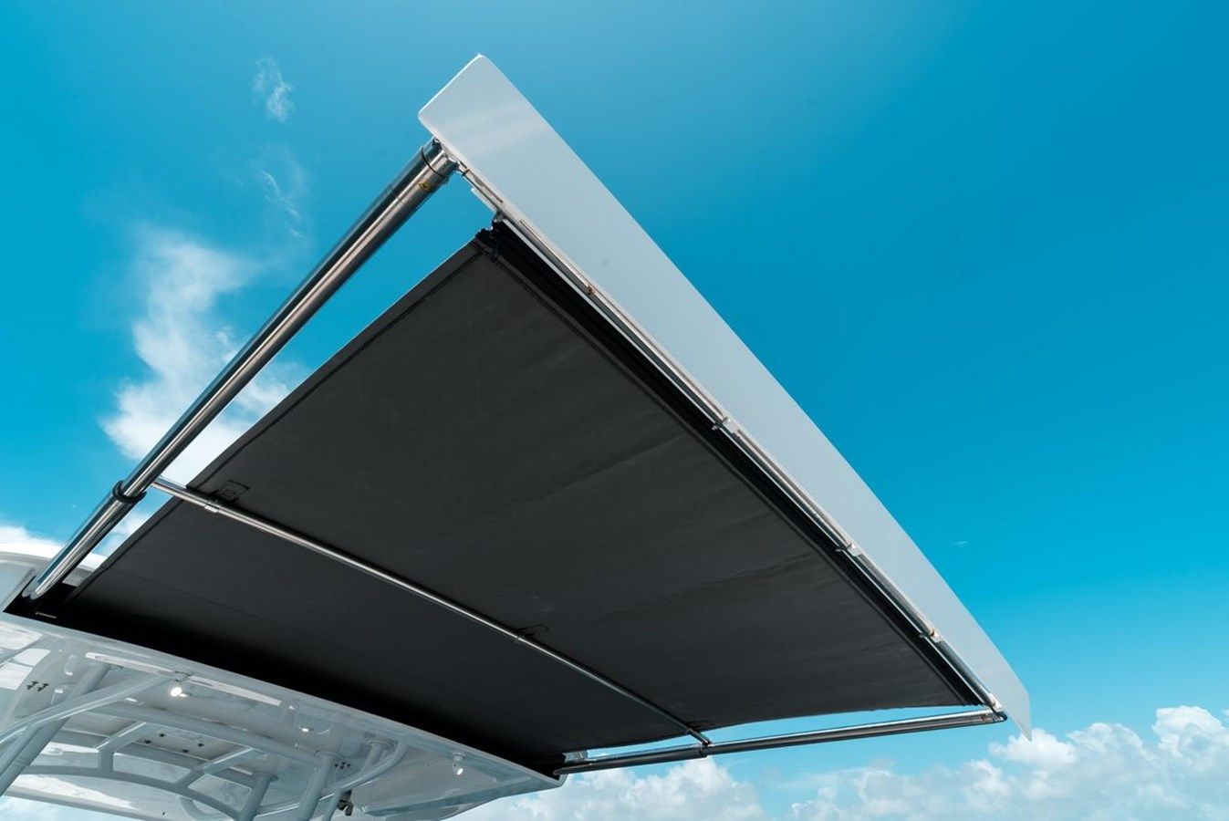 Продажа яхты 40 2022 Intrepid - Intrepid