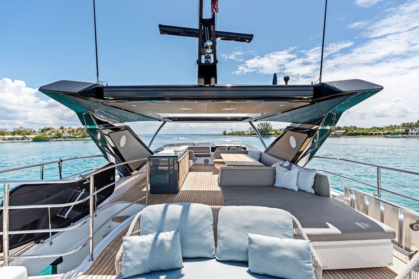 Стоимость яхты Dolce Far Niente - Sunseeker