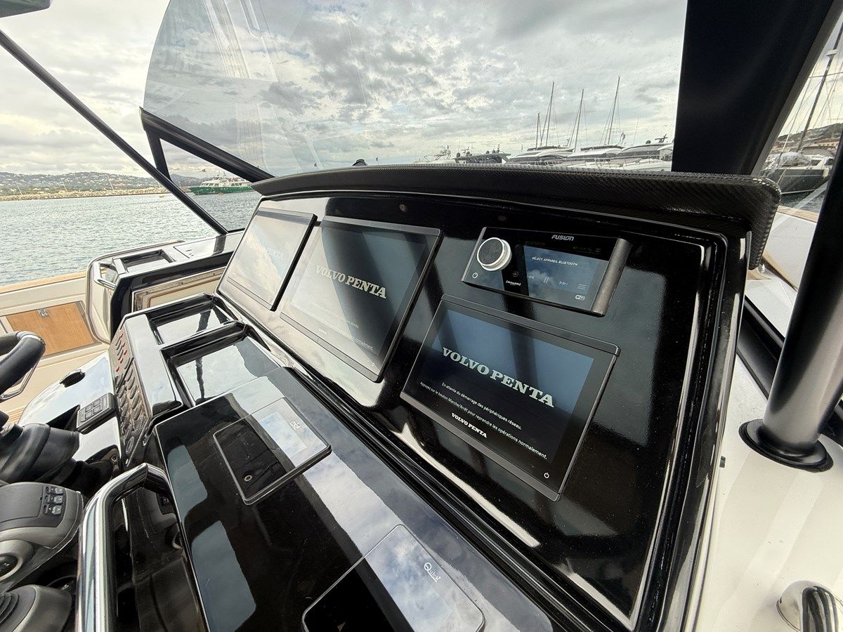 p50 - PARDO YACHTS