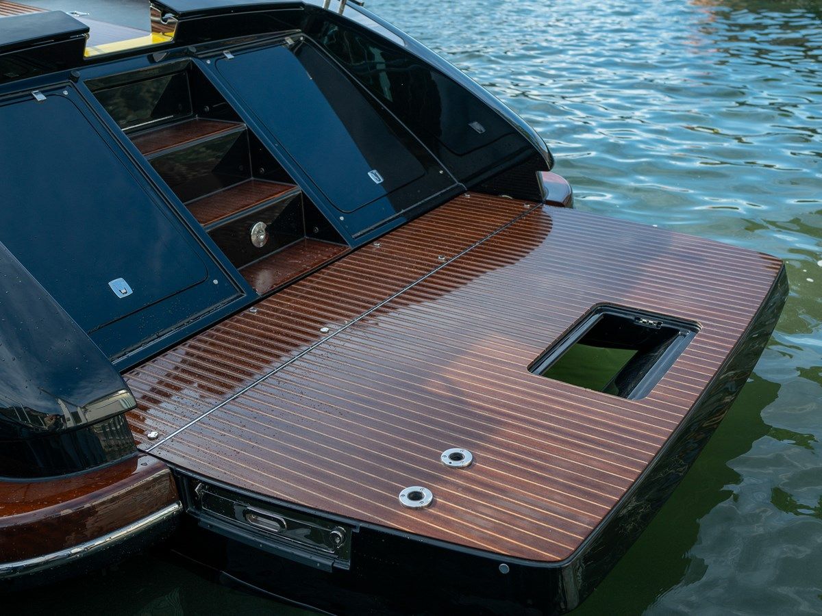 Riva Cento - RIVA YACHT price