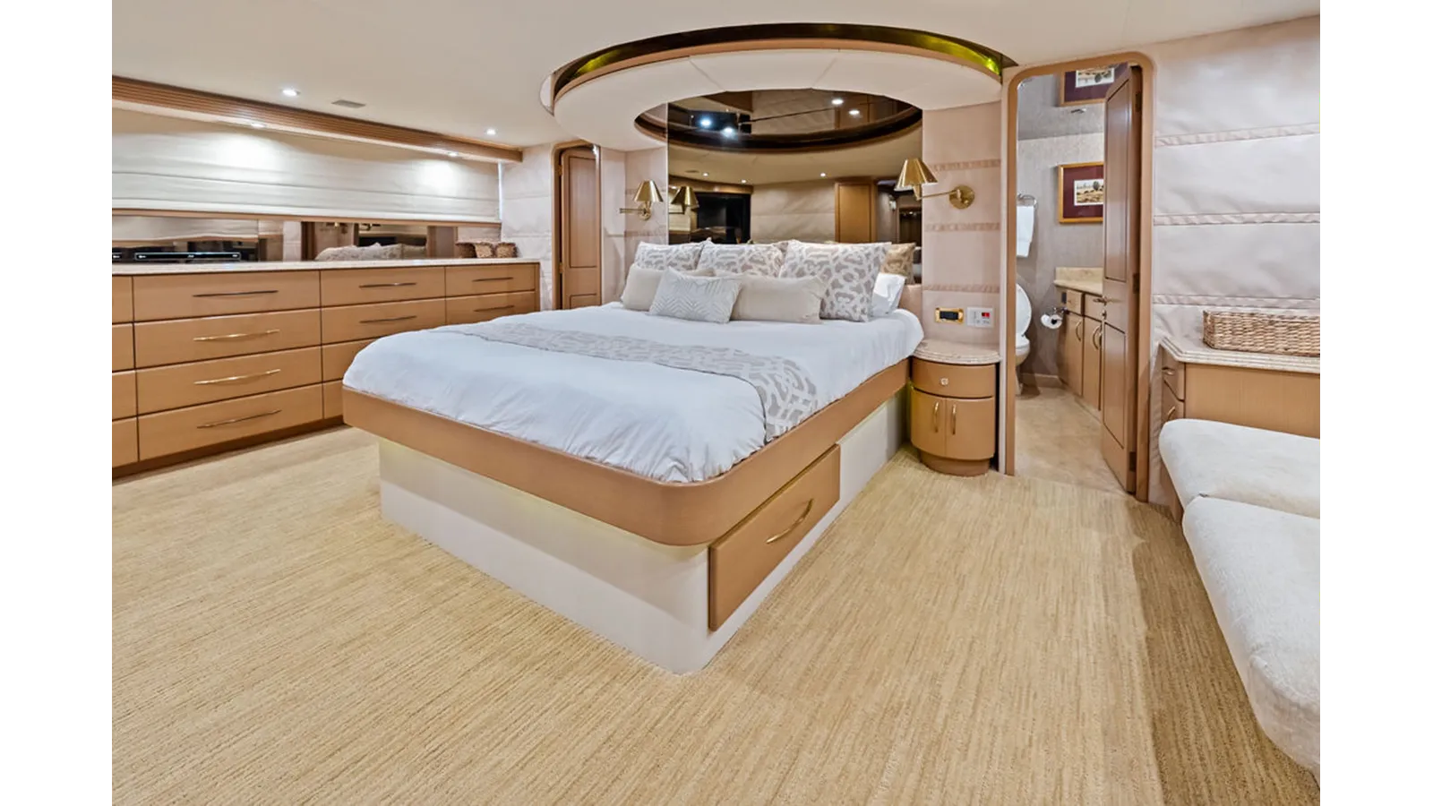 CHECKERED PAST 112 yacht sale