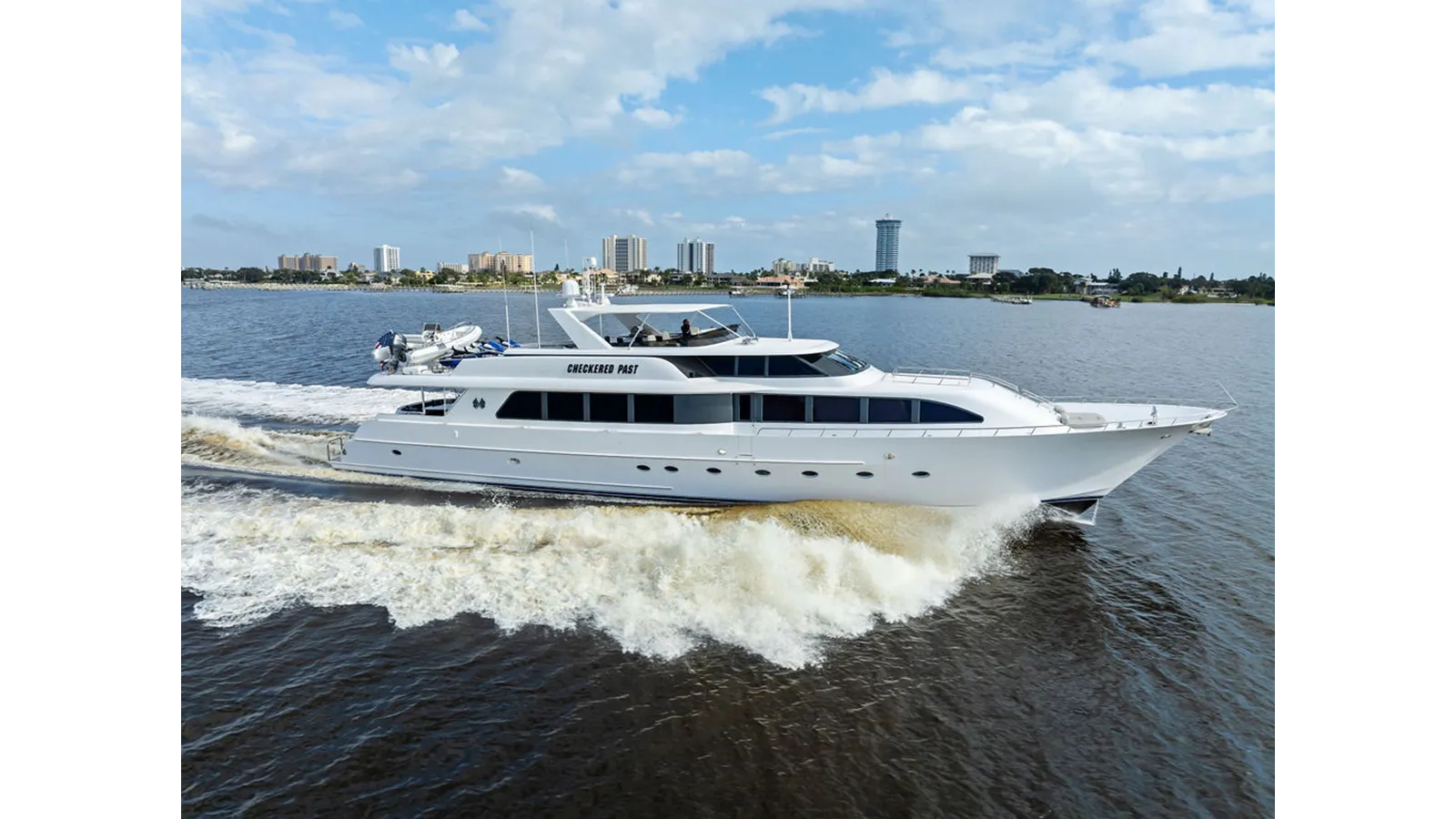 best yacht sales deals CHECKERED PAST 1999
