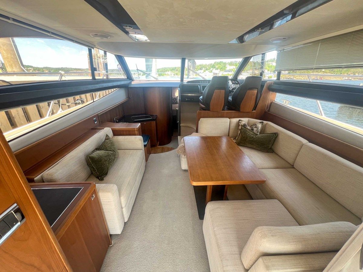 best yacht sales deals PRINCESS 42 (P42354) - PRINCESS