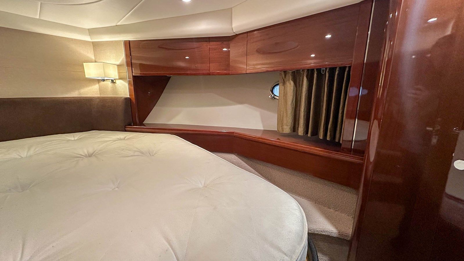 Buy a PRINCESS V45 (V45172) at Shestakov Yacht Sales