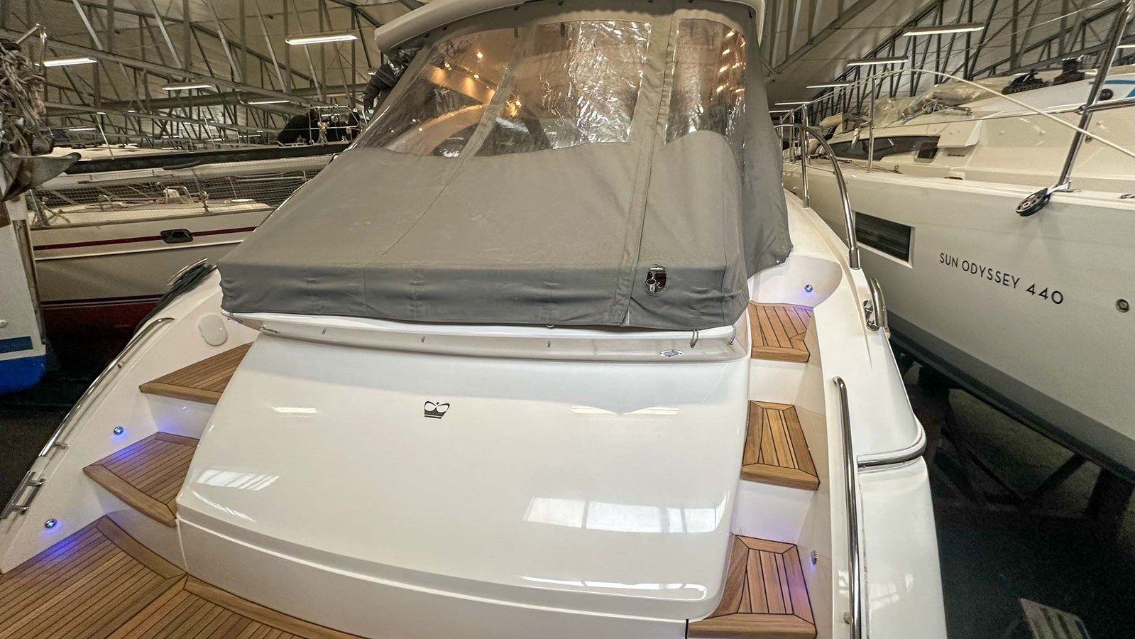 Buy a yacht PRINCESS V45 (V45172)