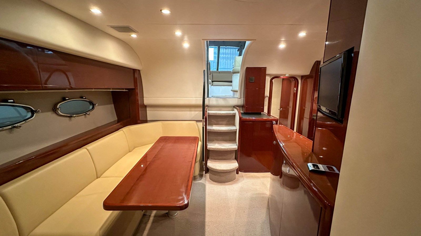 Buy a PRINCESS V45 (V45172) 47 at Shestakov Yacht Sales
