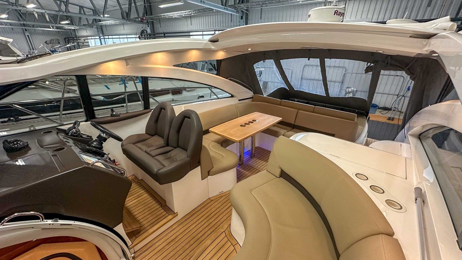 best yacht sales deals PRINCESS V45 (V45172) 47