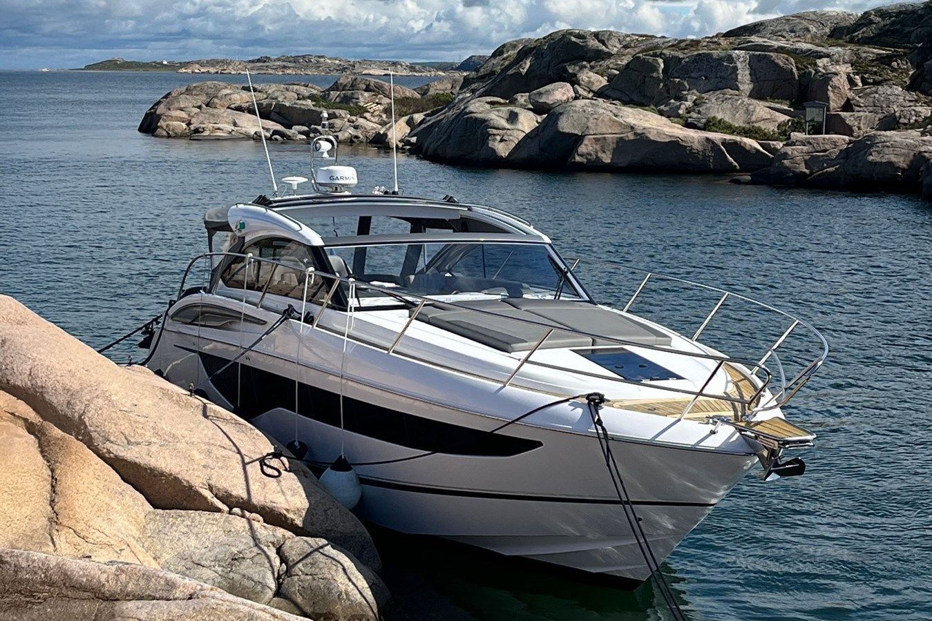 Buy a yacht PRINCESS V40 (V40115) 2021