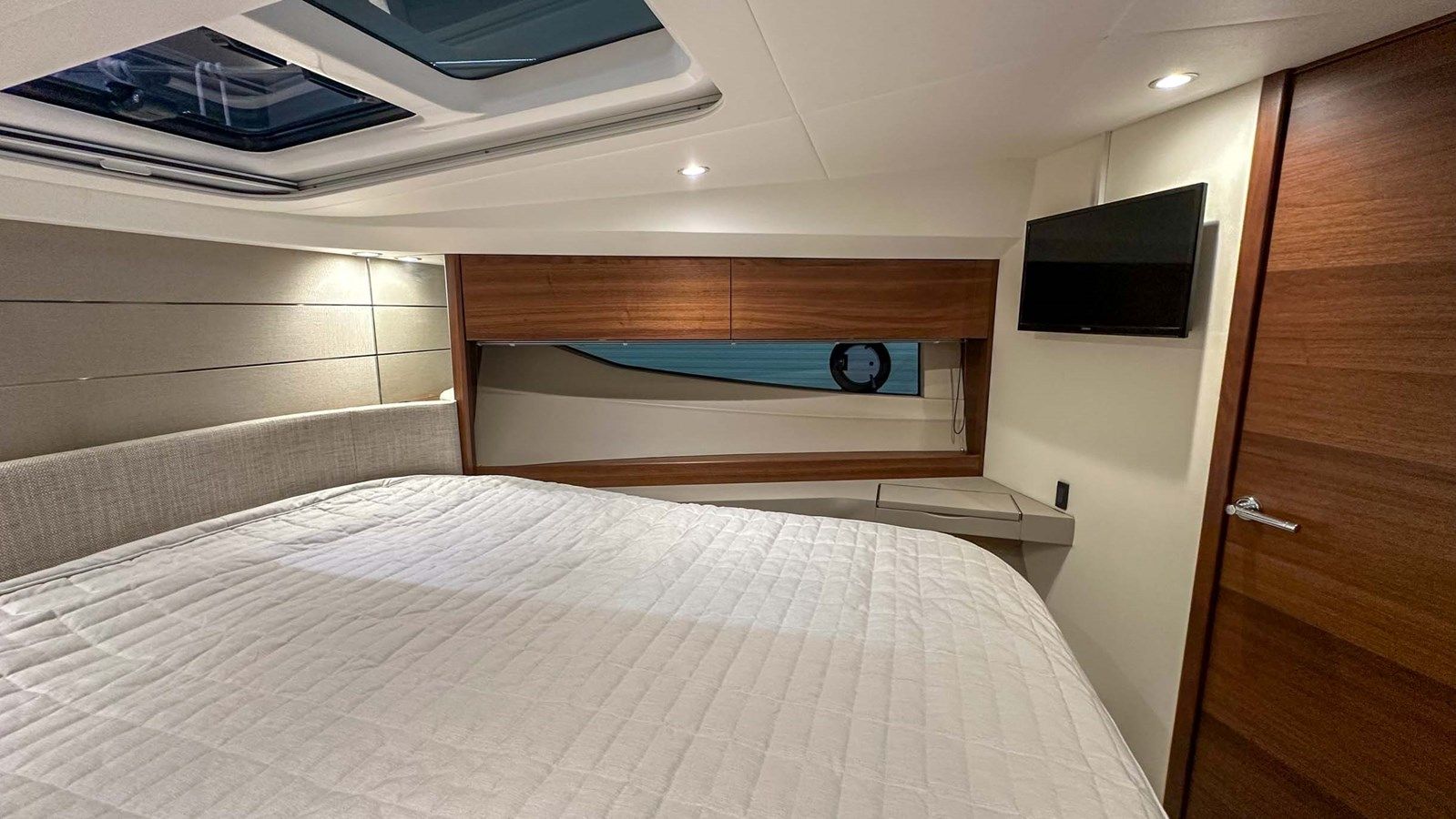 the best price on PRINCESS V40 (V40115) - PRINCESS