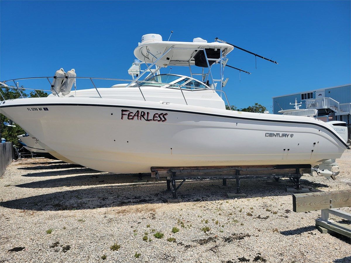 32' Century 2004 3200 WA 32 yacht sale