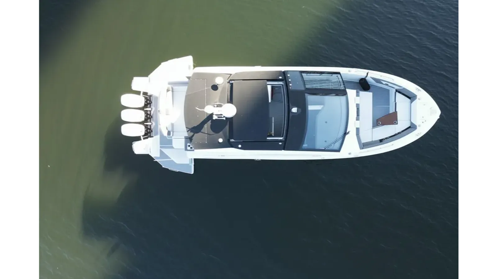 Buy a AMIRA CHIDA 42 at Shestakov Yacht Sales