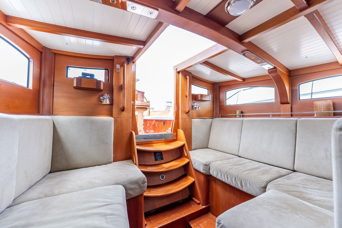 Buy a yacht SPIRIT OF RANI
