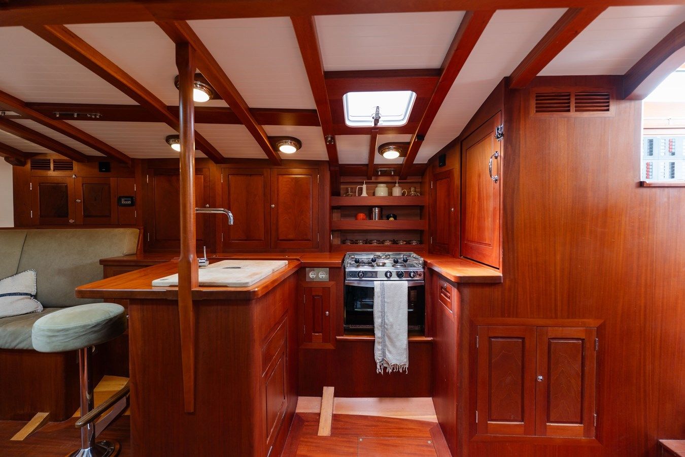 best yacht sales deals SPIRIT OF RANI 2012