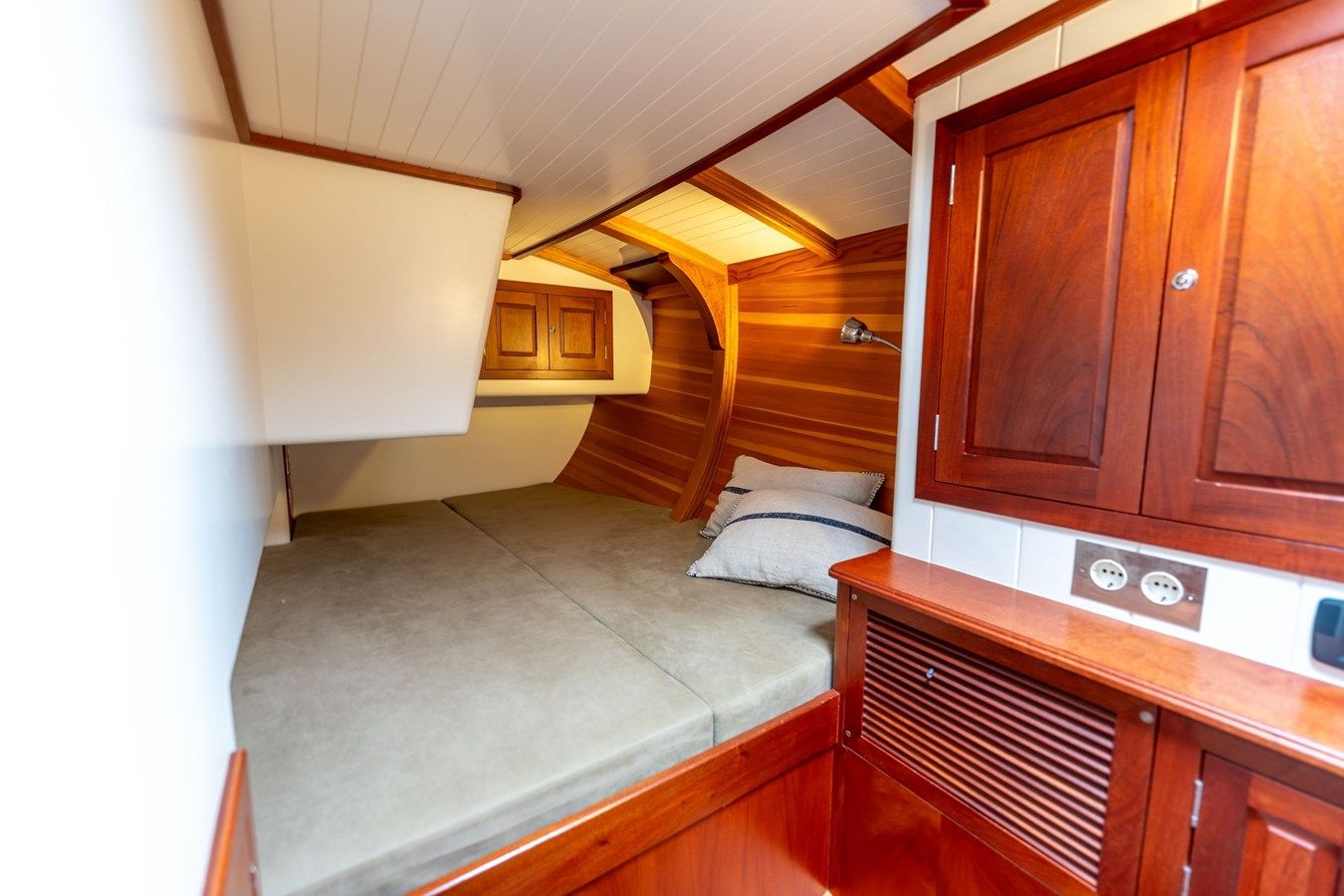 SPIRIT OF RANI 60 yacht sale