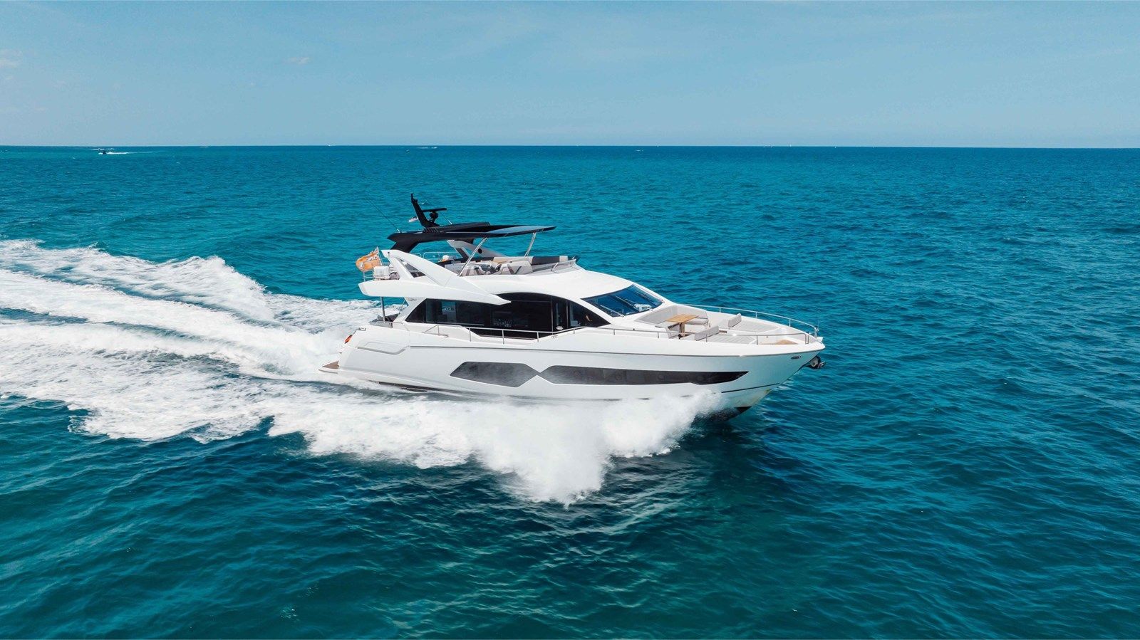 the best price on MILAMO 76