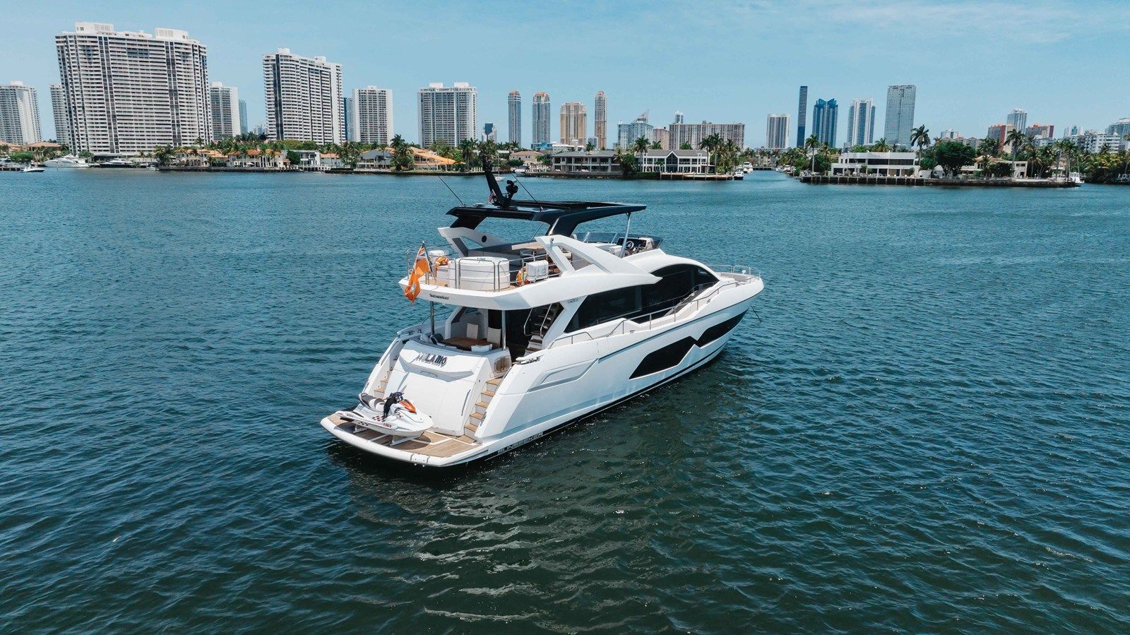 Buy a yacht MILAMO - Sunseeker