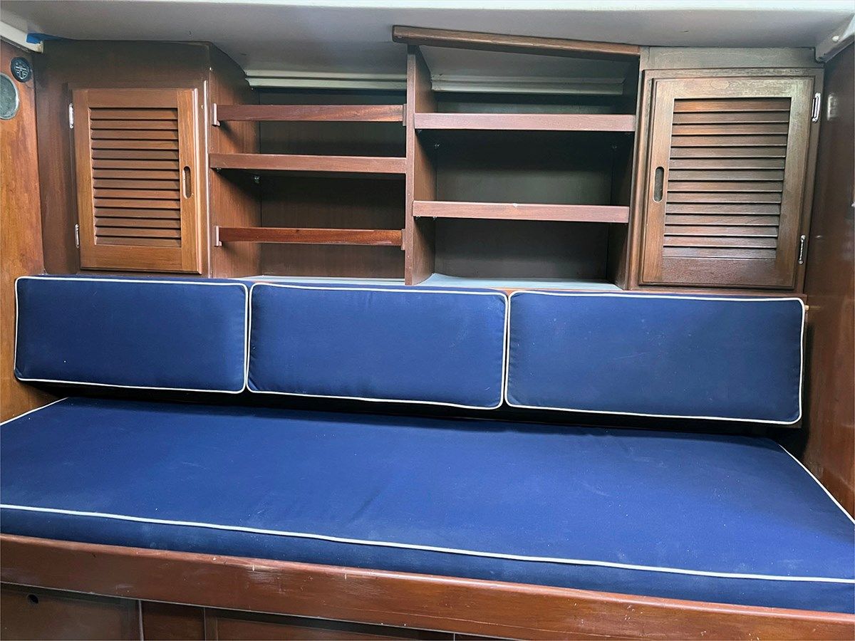 Buy a 37' Alberg 1972 Whitby at Shestakov Yacht Sales
